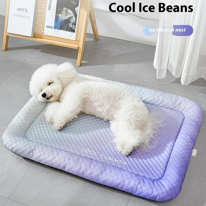 🐾  Podkładka „Naturally Cool Ice-Silk” • Oddychająca, nadająca się do prania i miękka 🌿  Do podłóg, sof i podróży samochodem • Różne rozmiary • Kolory z efektem gradientu ☀️🐶🐱